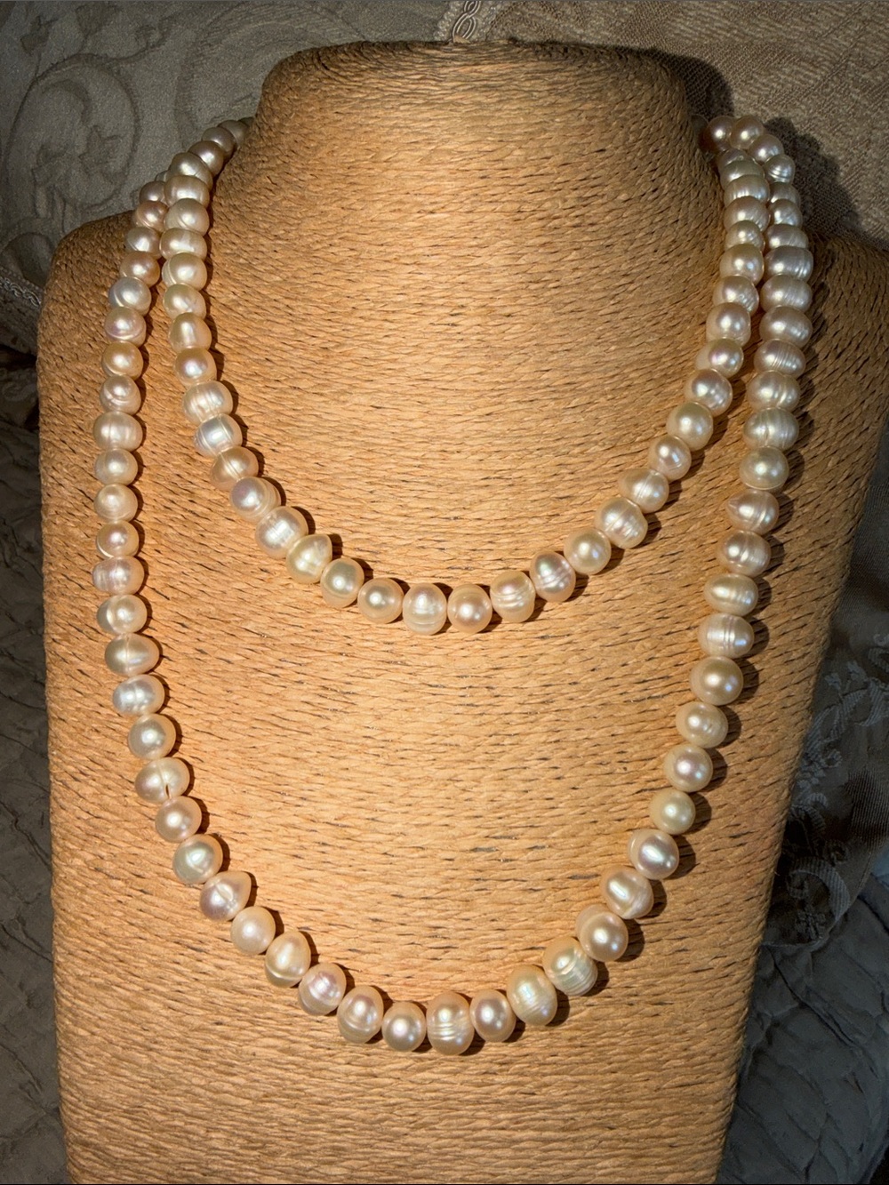 Classic Freshwater Pearl Strand Necklace opera length- Ivory gorgeous quality - Picture 7 of 16